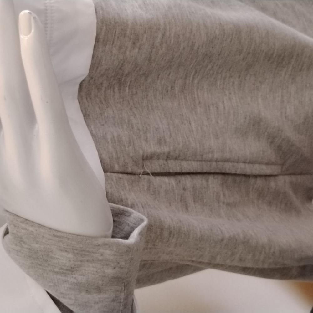 NWT - Avia Women's White and Gray Zip-Up Jacket - Picture 6 of 13